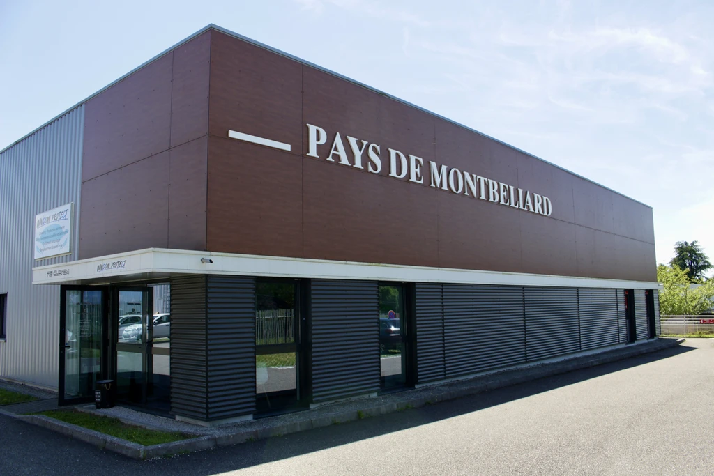 LOCAUX À LOUER ACTIPARC À MONTBELIARD
